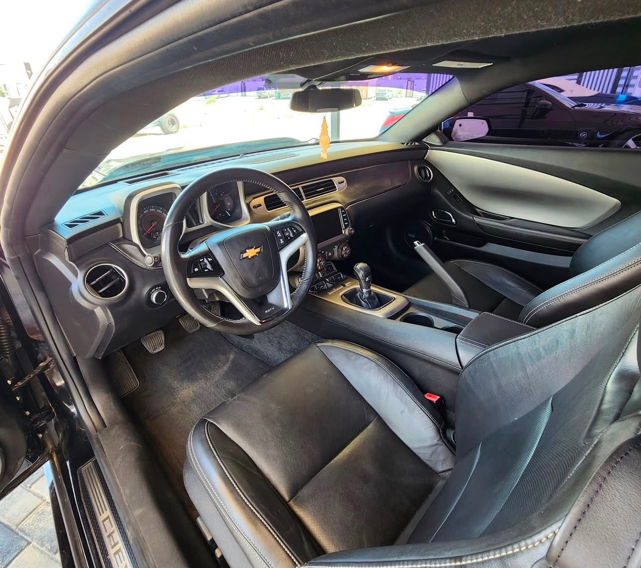 Black Chevrolet Camaro Coupe 2SS V8 2013